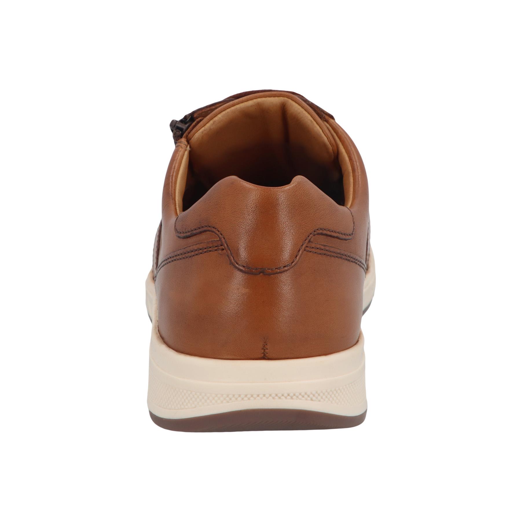 braune halbschuh hinteransicht