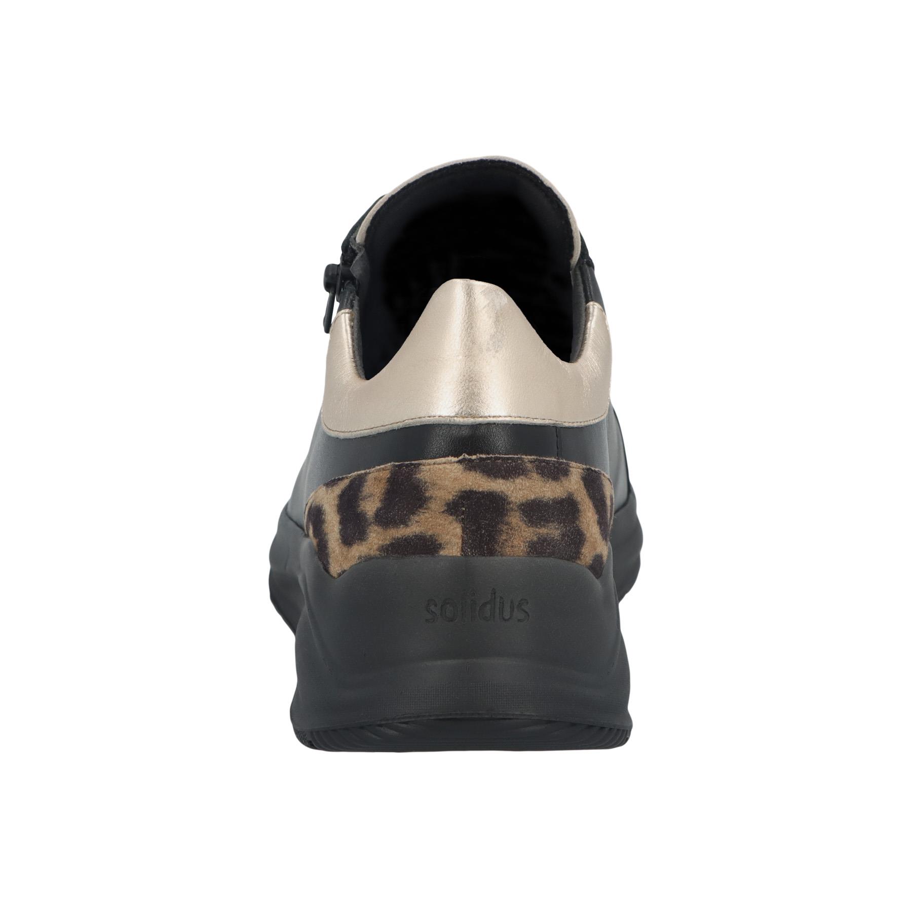 schwarze halbschuh hinteransicht