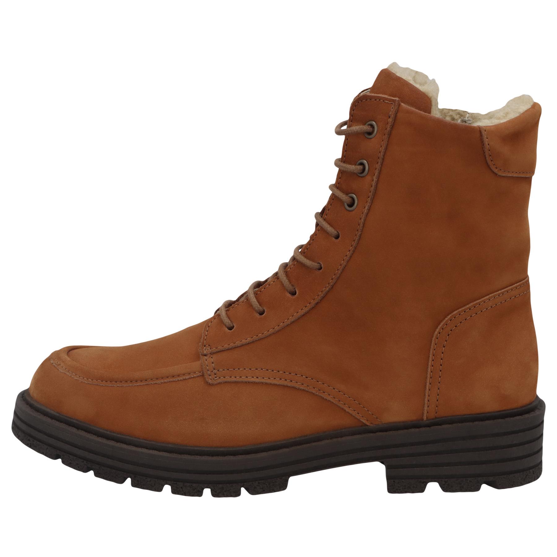 braune stiefel seitenansicht links