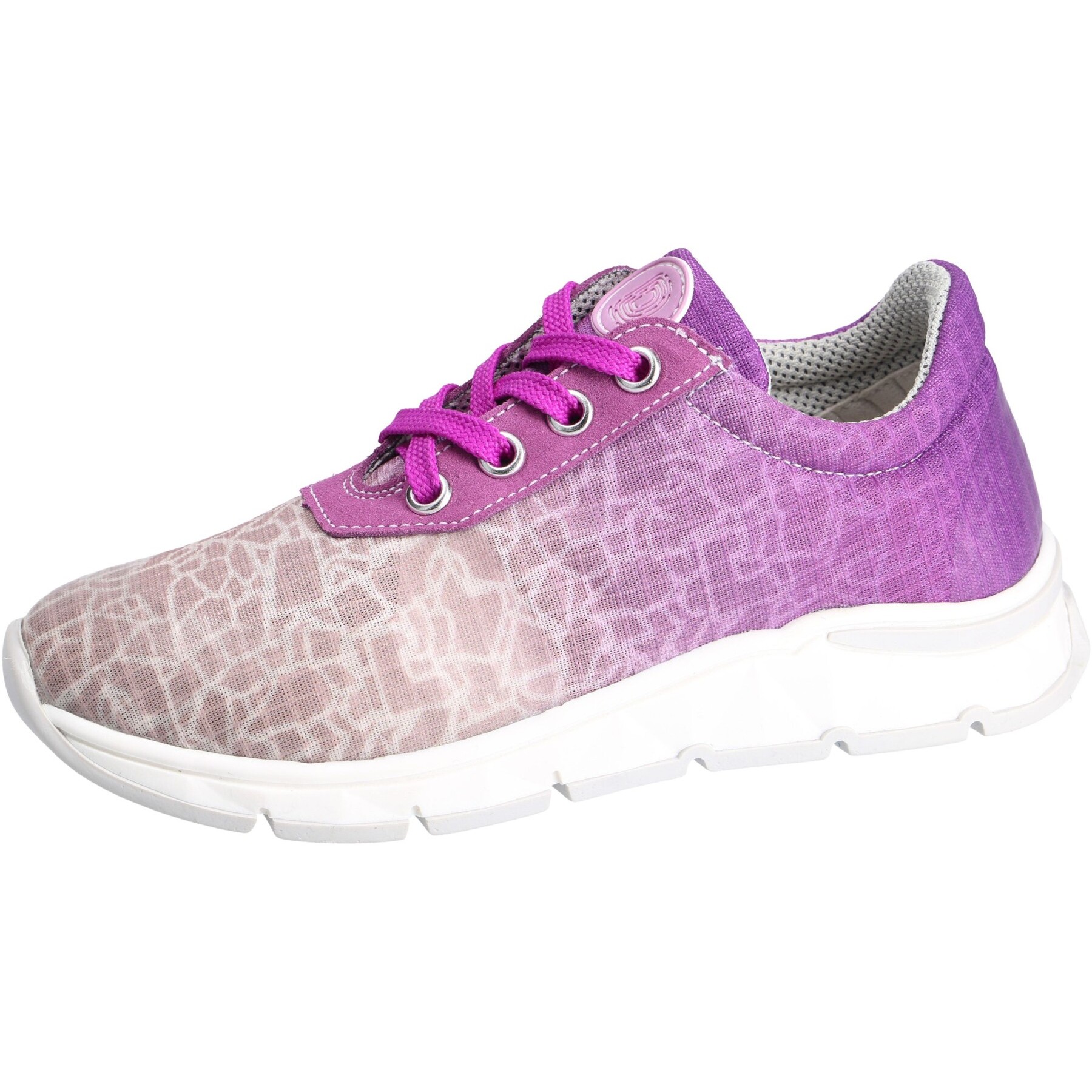 rote sneaker 3-4 ansicht