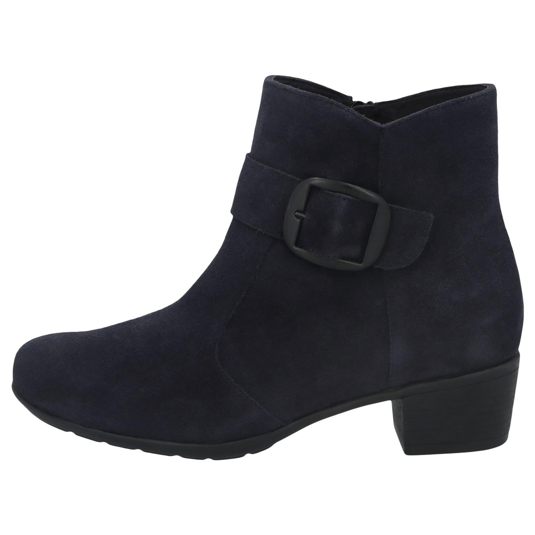 blaue stiefel seitenansicht links