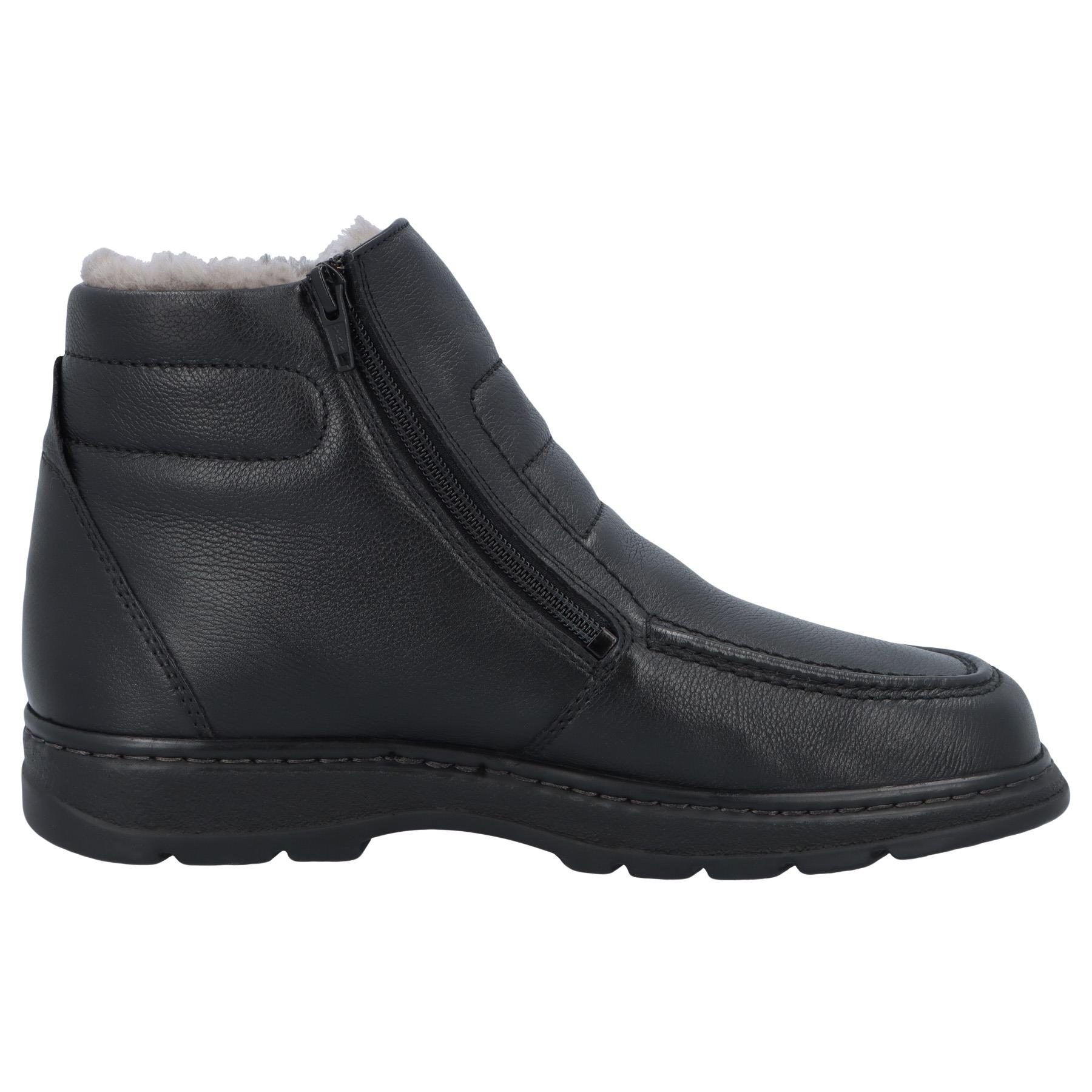 schwarze stiefel seitenansicht rechts