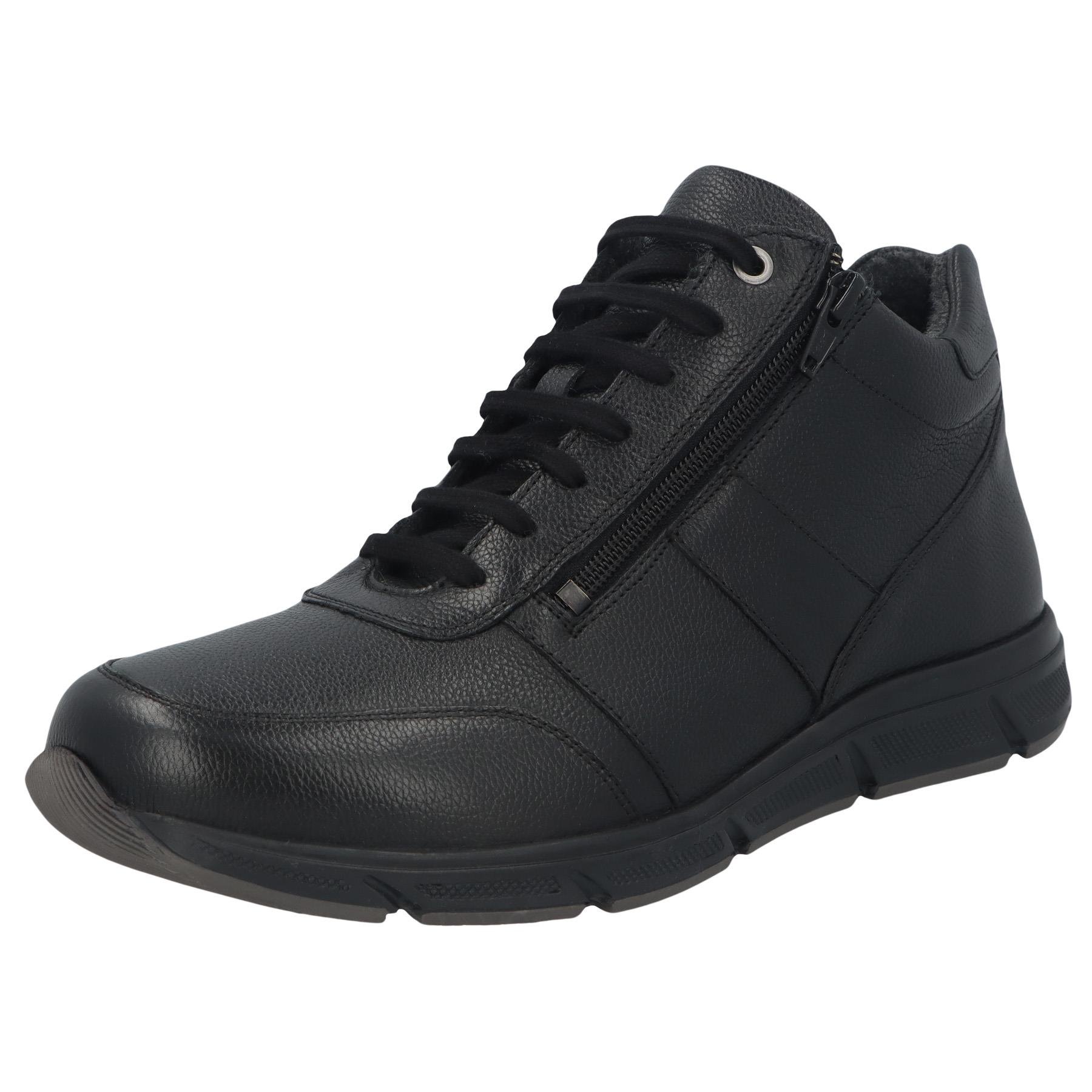 schwarze stiefel 3-4 ansicht