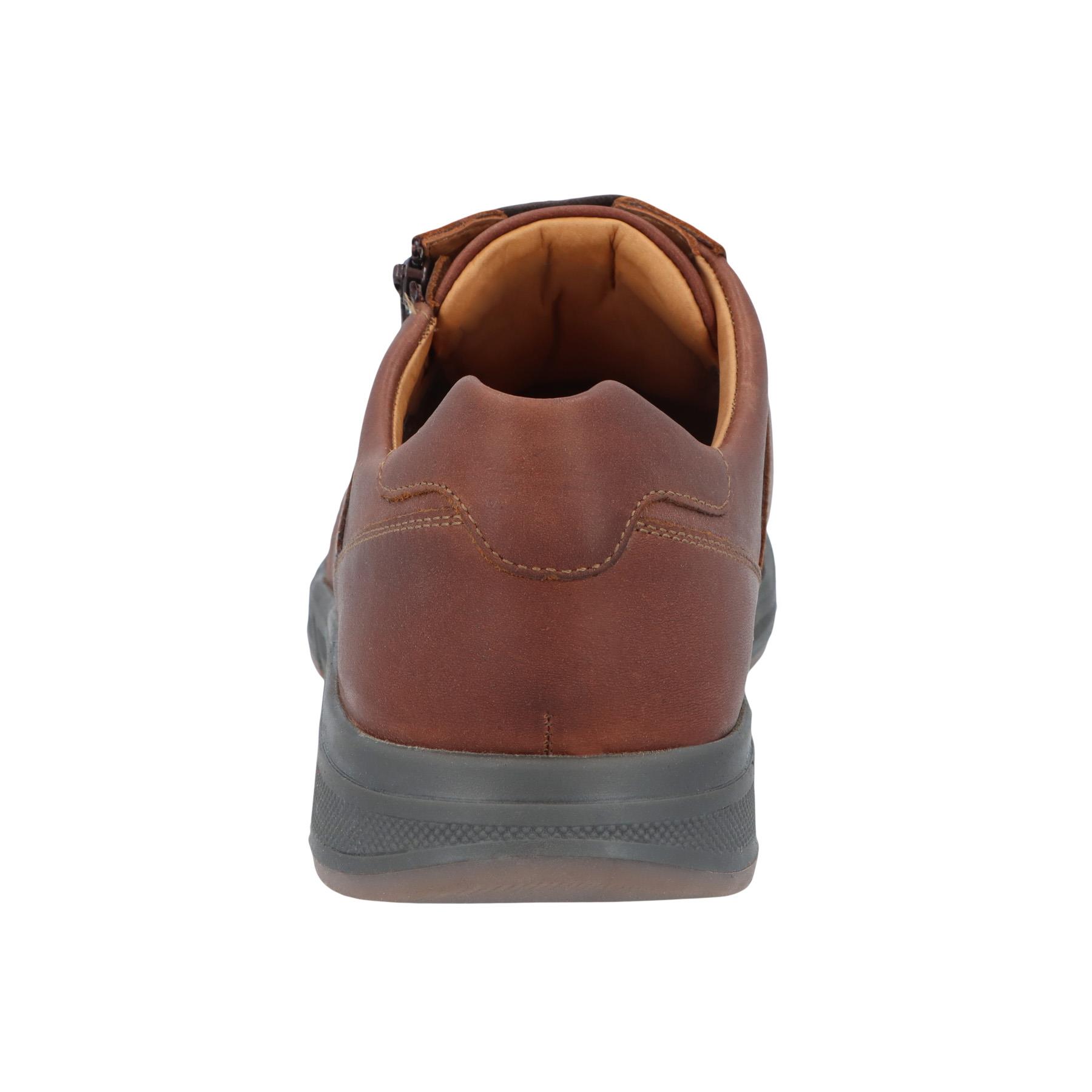 braune halbschuh hinteransicht