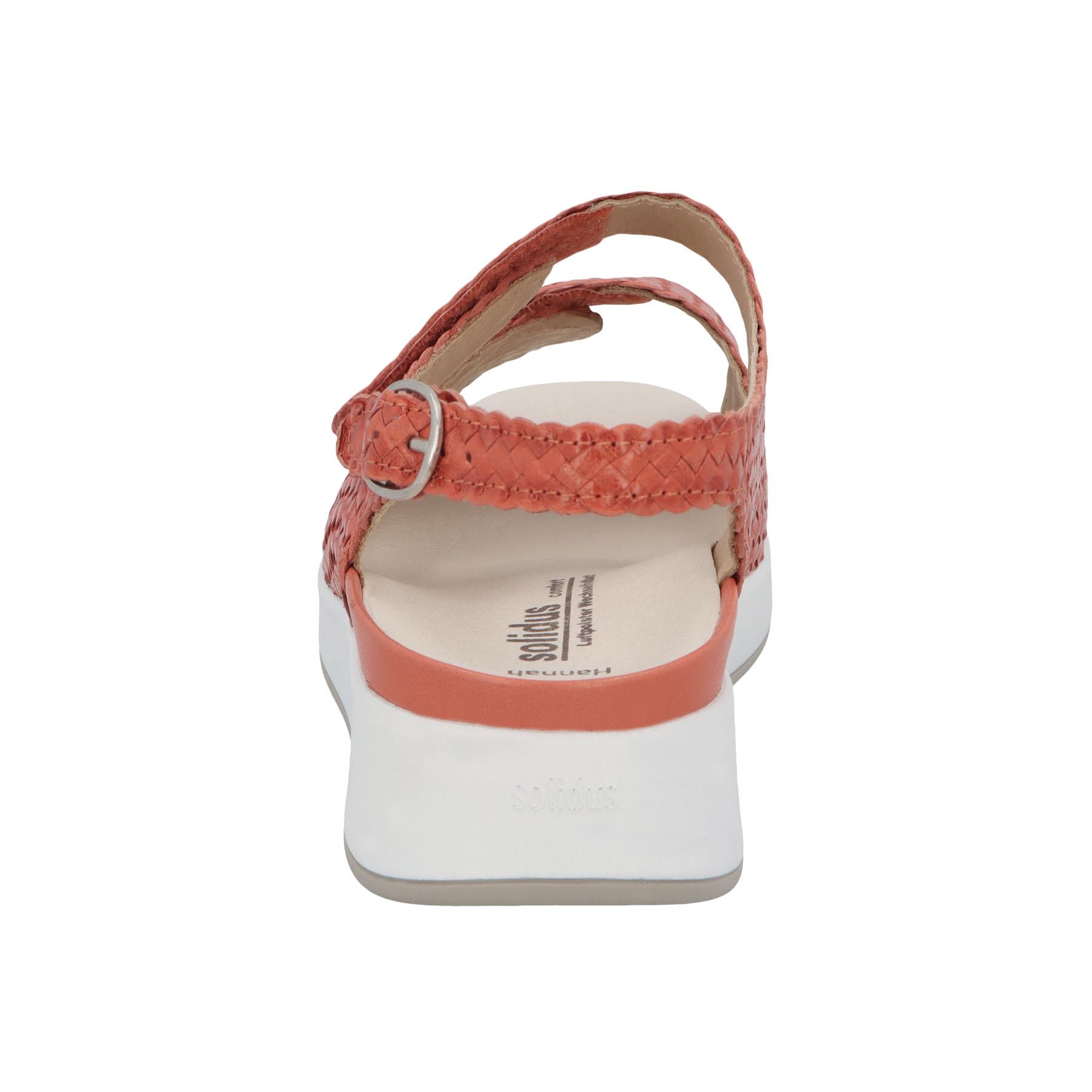 rote sandale hinteransicht