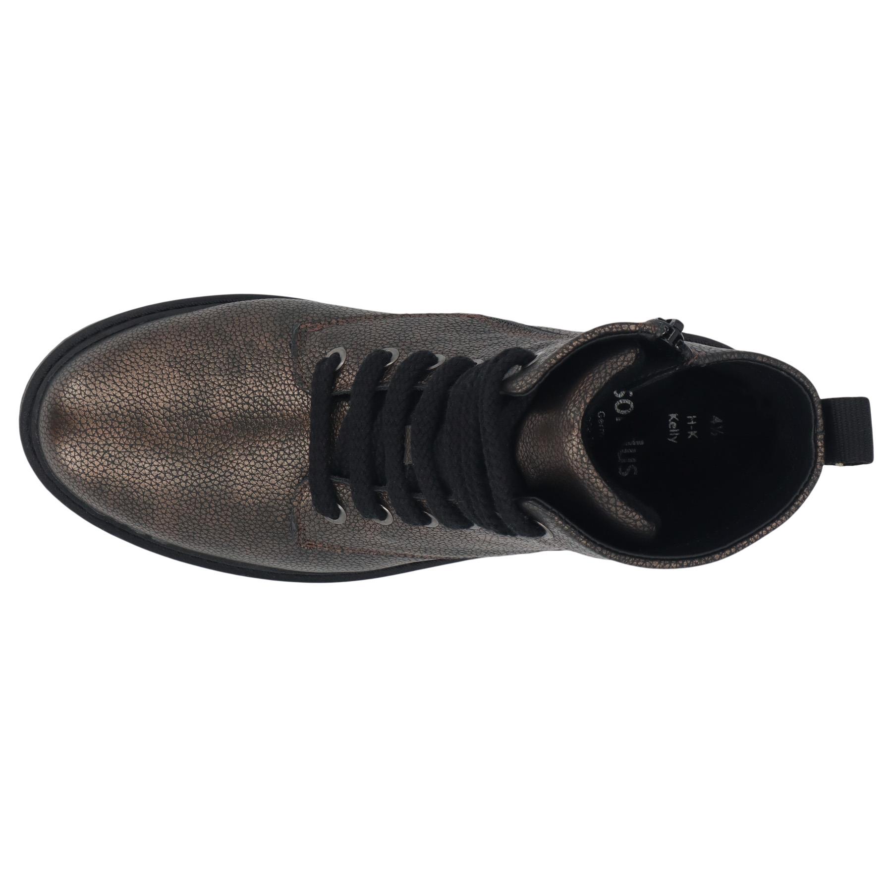 braune stiefel draufsicht