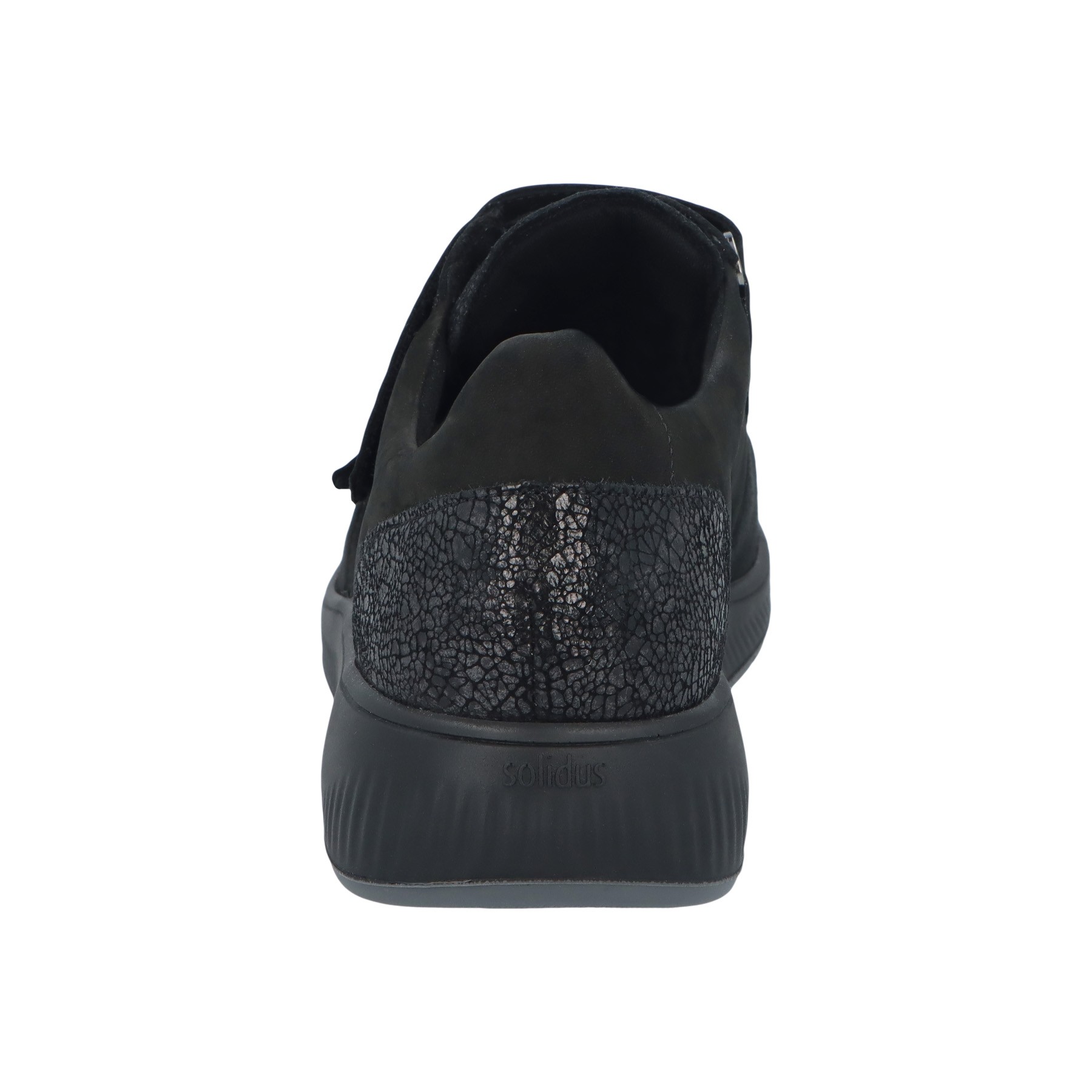 schwarze slipper hinteransicht