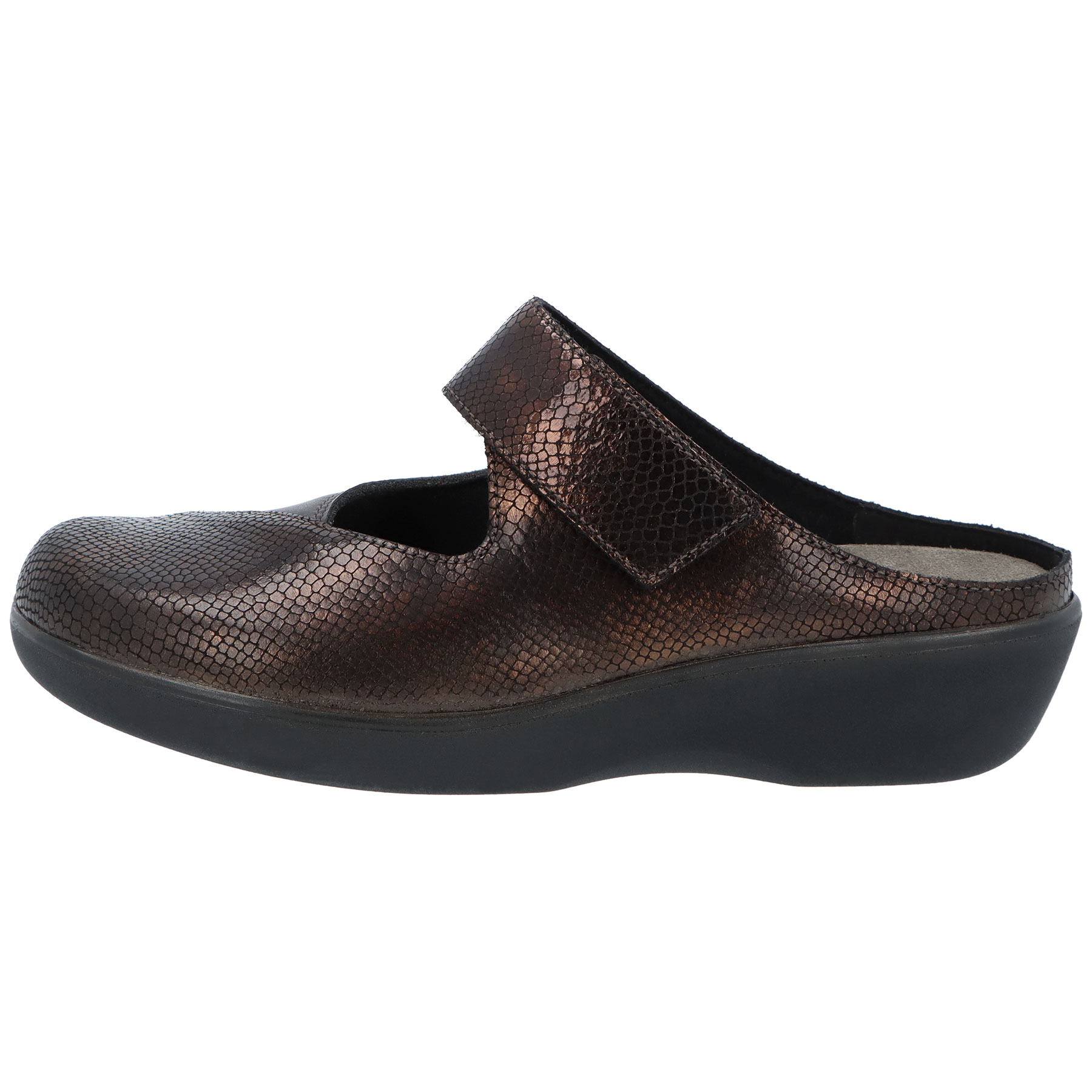 braune clogs seitenansicht links