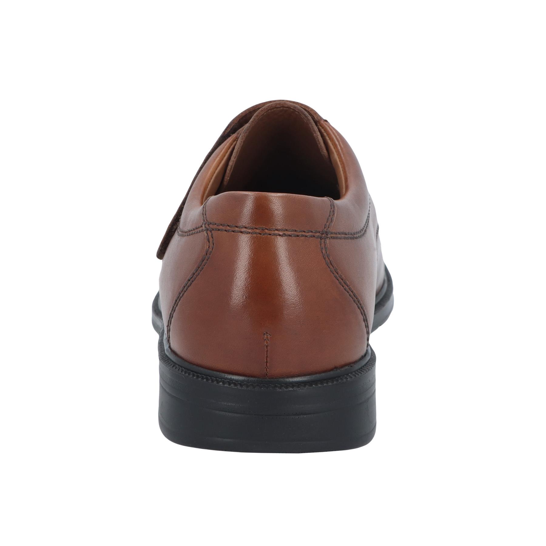 braune halbschuh hinteransicht