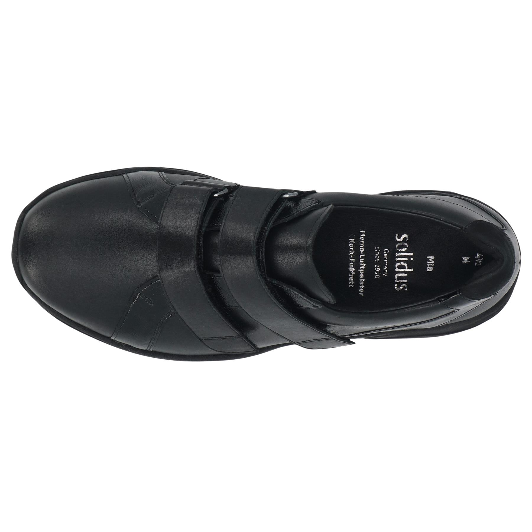 schwarze slipper draufsicht