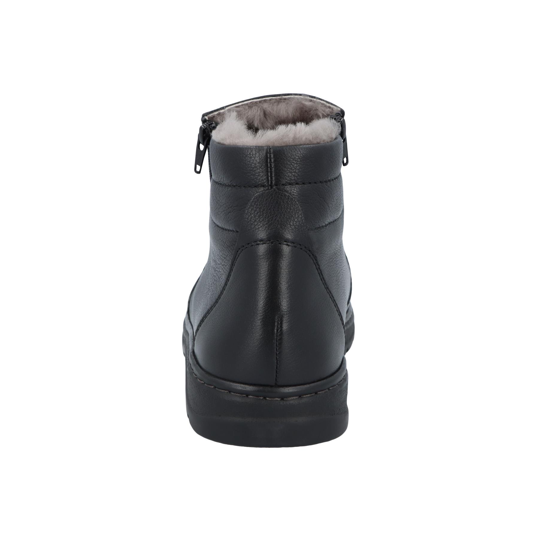 schwarze stiefel hinteransicht