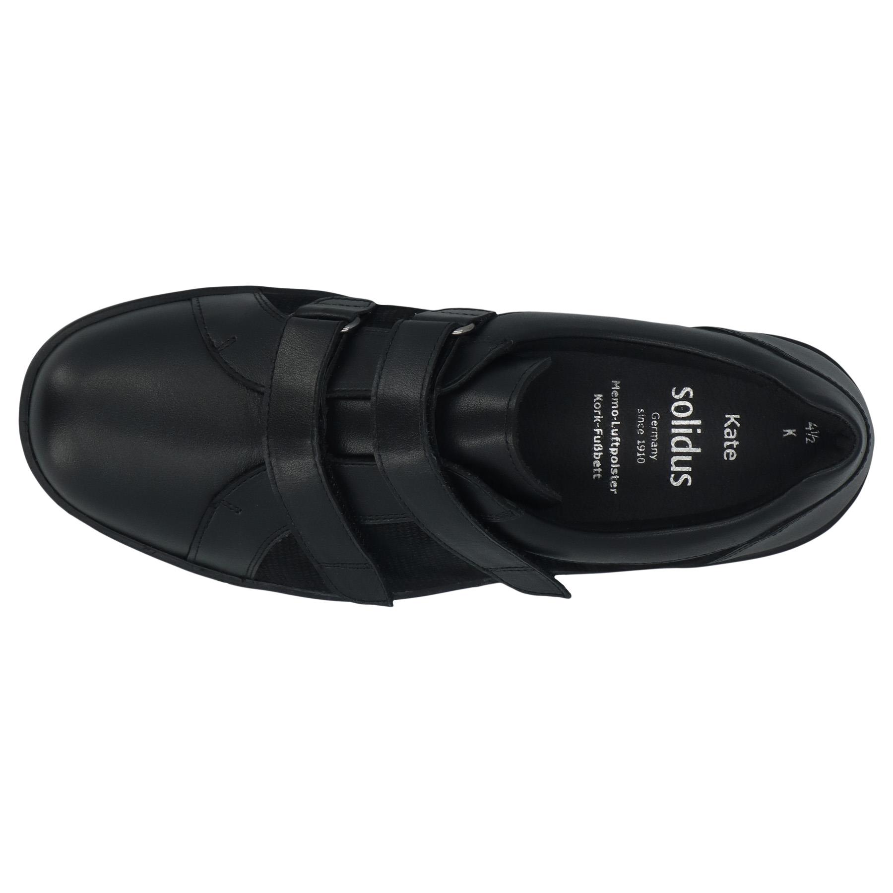 schwarze slipper draufsicht