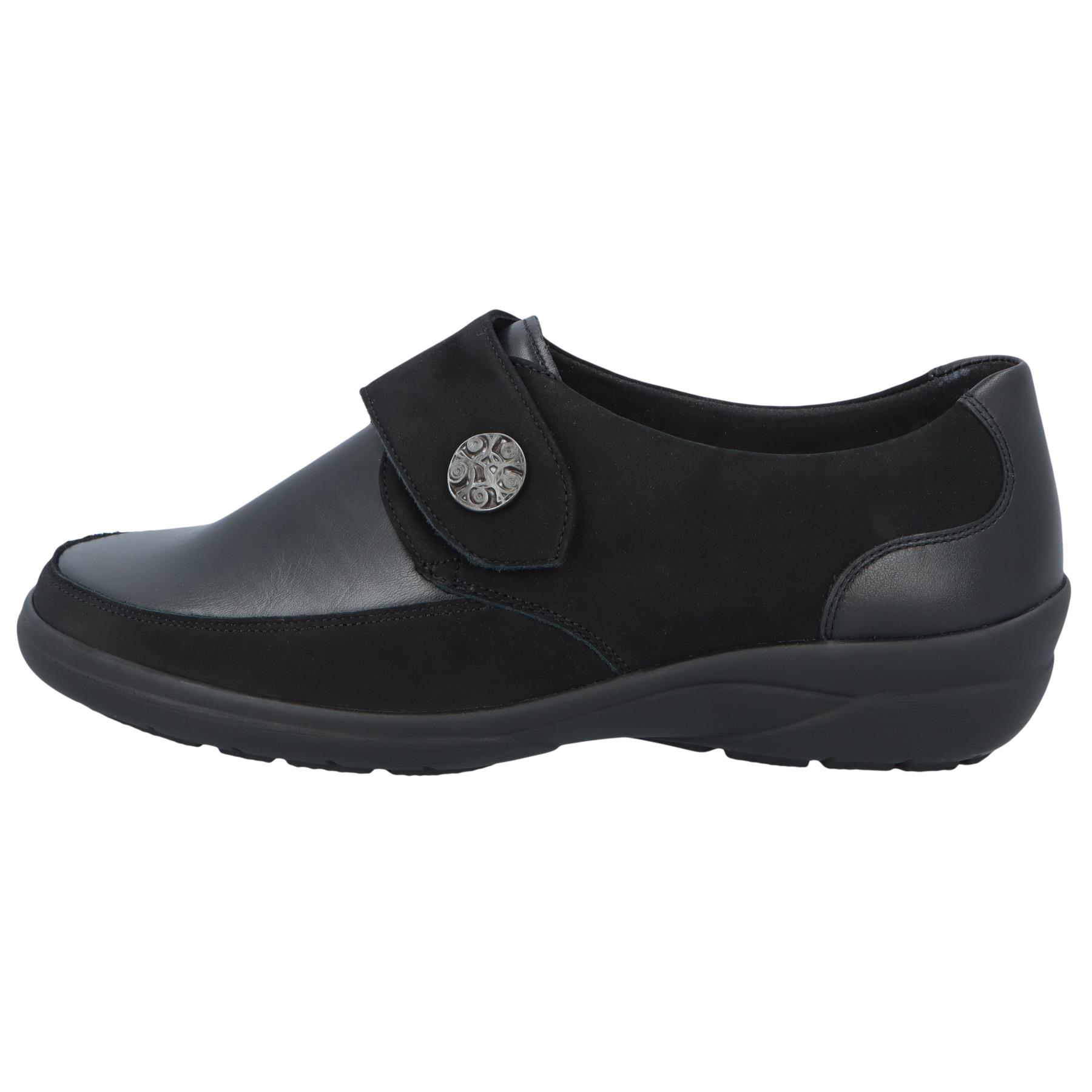 schwarze slipper seitenansicht links