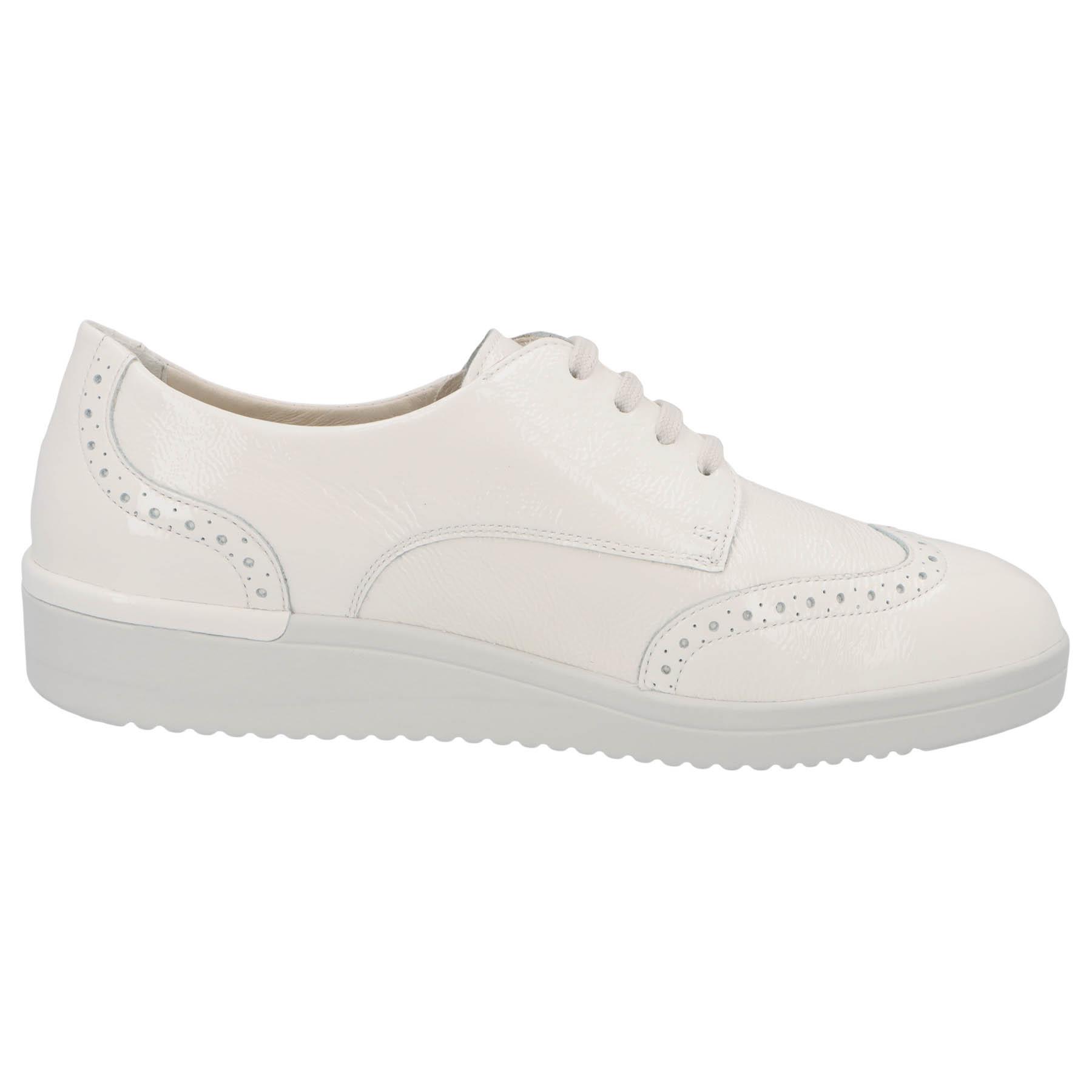 weiße halbschuh seitenansicht rechts