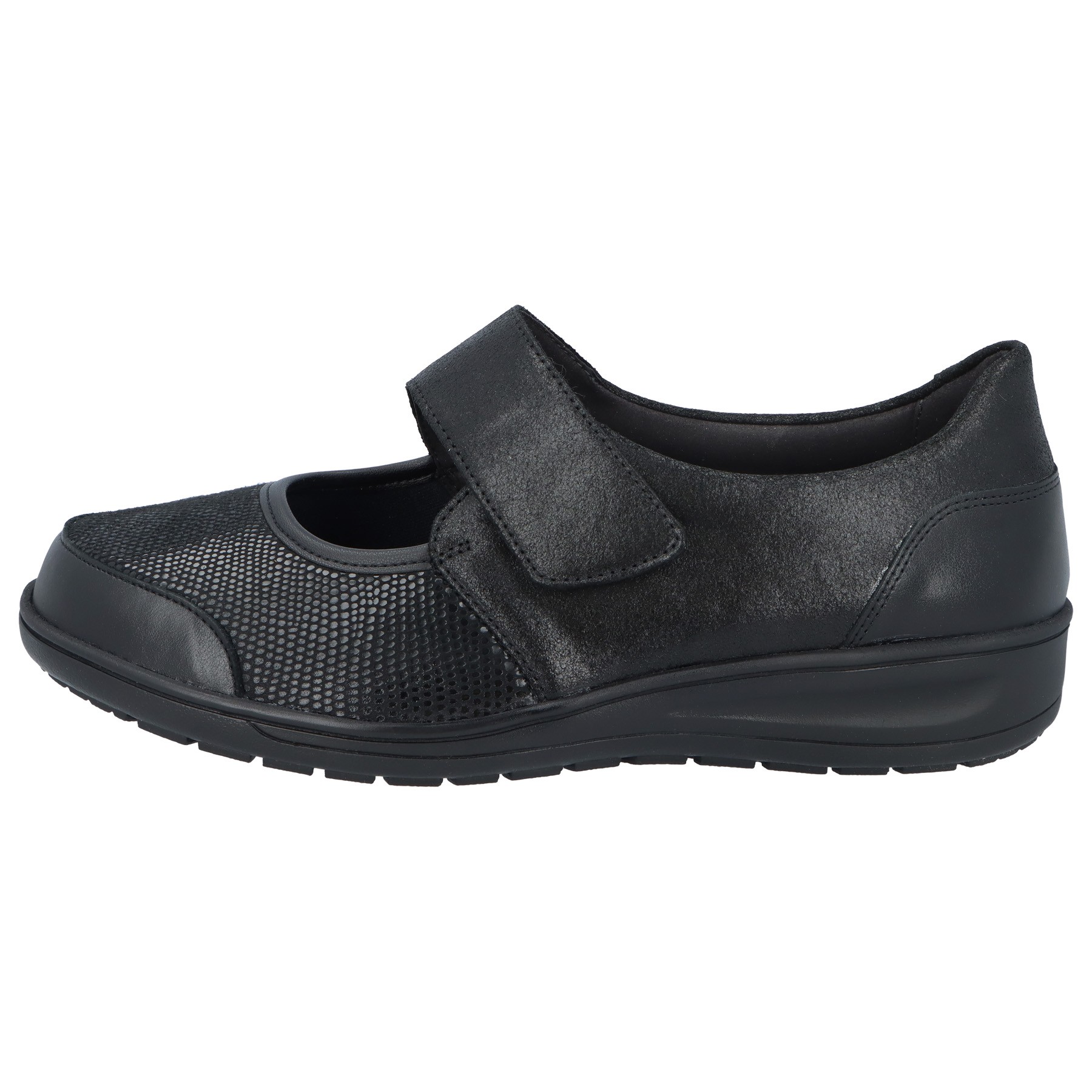 schwarze slipper seitenansicht links