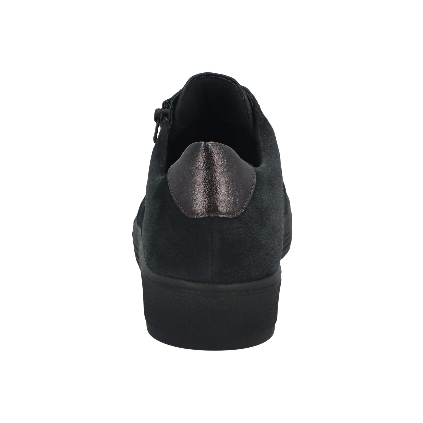 schwarze halbschuh hinteransicht