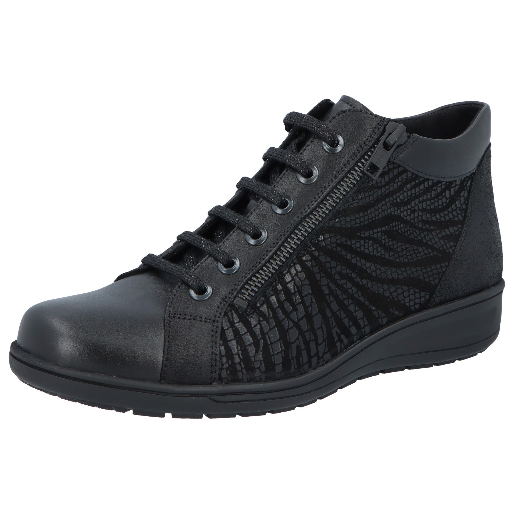 schwarze stiefel 3-4 ansicht