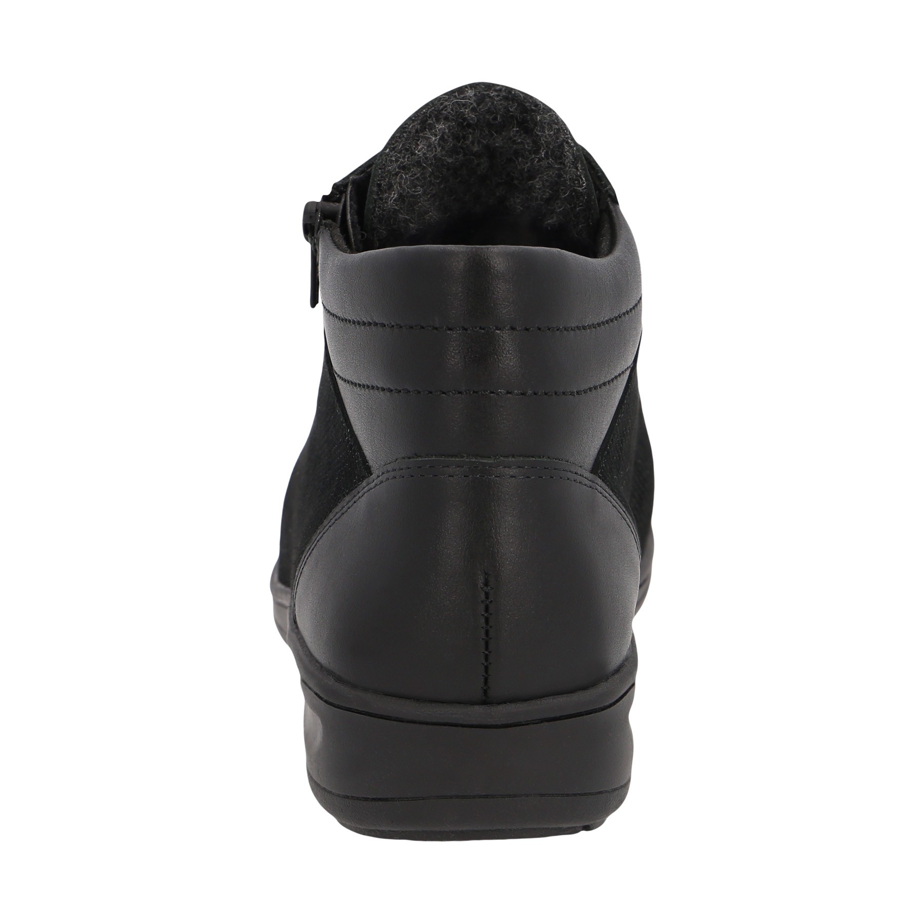 schwarze stiefel hinteransicht