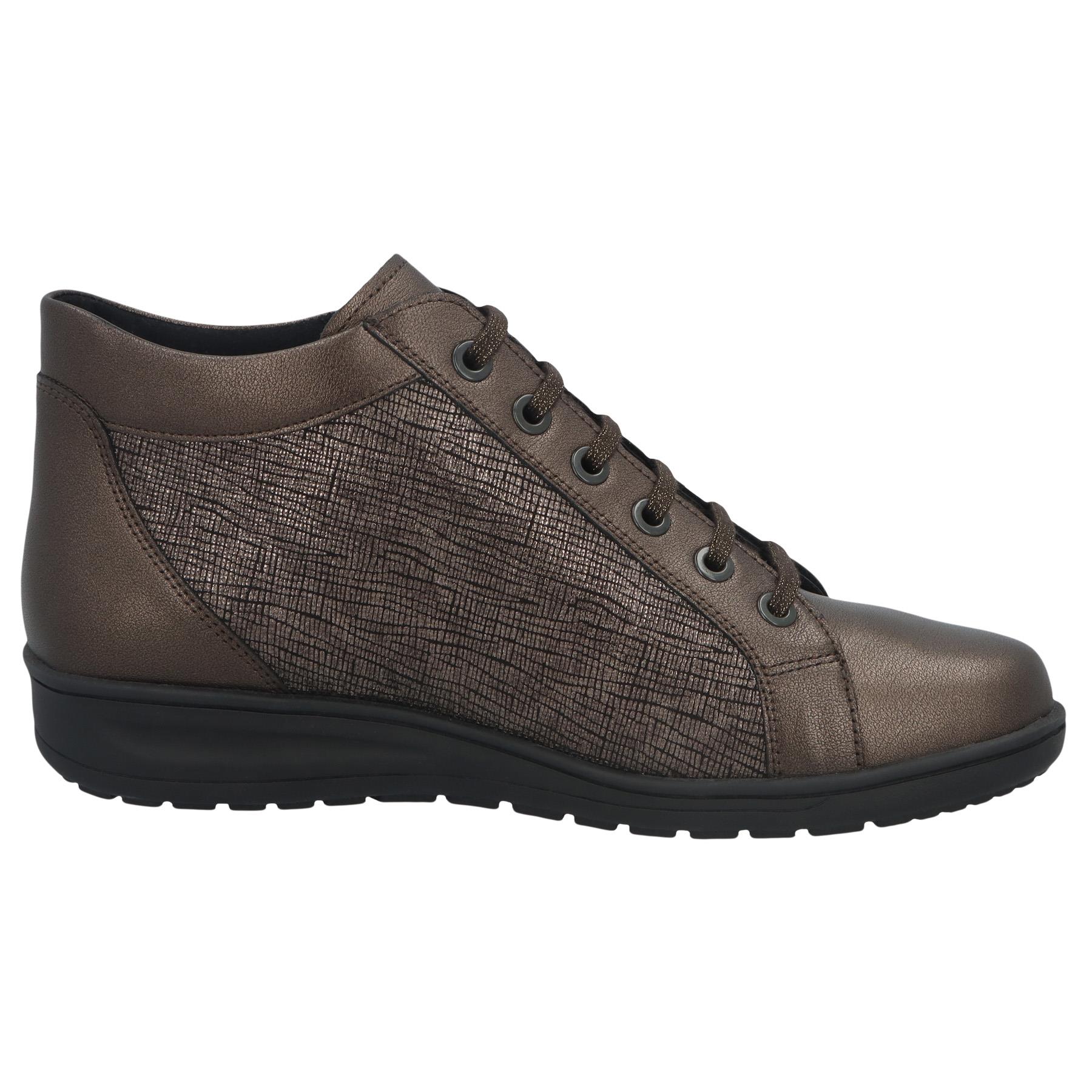 graue stiefel seitenansicht rechts