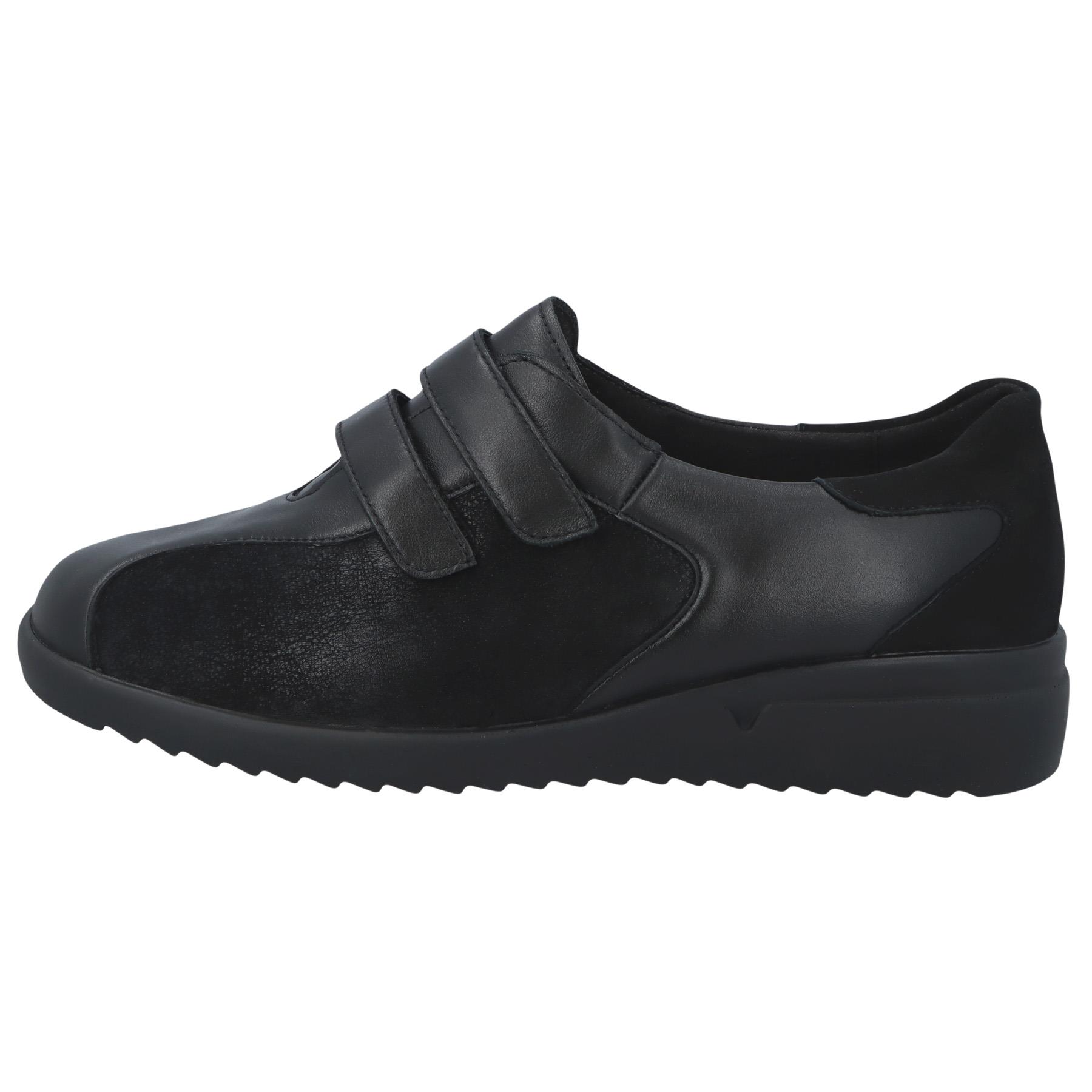 schwarze halbschuh seitenansicht links